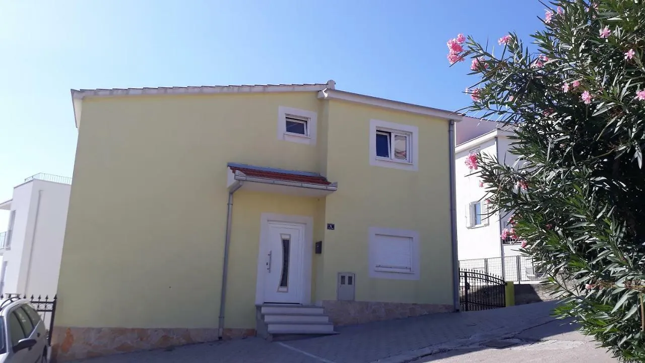 Apartamento Villa Wiki Trogir Croácia
